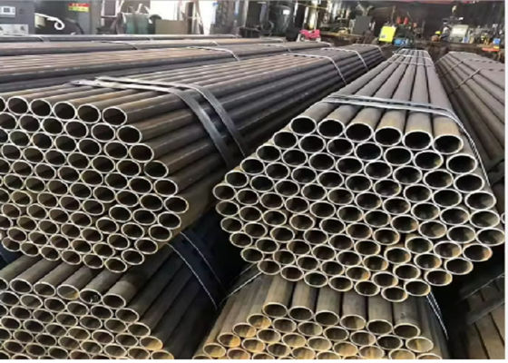 ERW ท่อเหล็กคาร์บอน 0.5-60 มม 12M Q195 ความยาว ท่อเหล็กสําหรับการทําเหล็ก