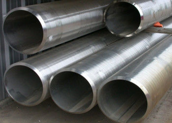 ท่อเหล็ก API แบบกลมเคลือบ 3PE ด้วยเคลือบซิก 200-220 กรัม/เมตร2