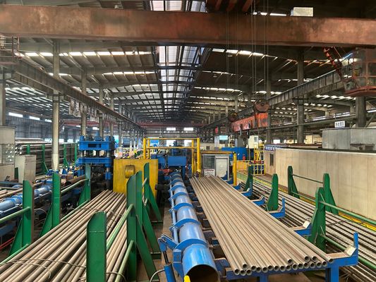 ท่อน้ำมันท่อเหล็กไร้ตะเข็บรีดร้อน API 5L มาตรฐาน ASTM A106 A53