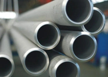 0.3mm-150mm ความหนาท่อเหล็กไร้สแตนเลสท่อที่มีปลายเส้น