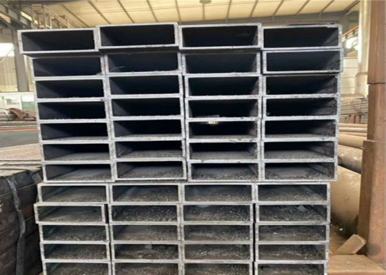 ท่อเหล็กกลวง S235JR ขนาด 15-1000 มม. OD ทรงสี่เหลี่ยมผืนผ้า สีดำ