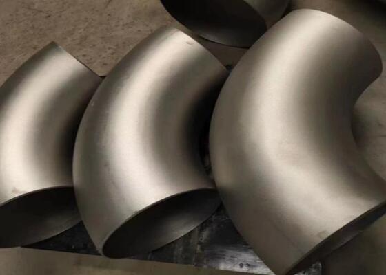 304 สแตนเลส ท่อ Fittings กับ Butt การเชื่อมต่อการปั่น ความทนทานต่อการกัดกร่อนสูงและความละเอียดการแปรรูปความอดทน +/- 0.01 มม