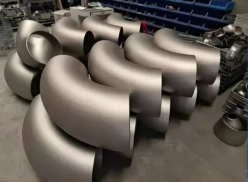 อุปกรณ์ประกอบท่อเหล็กที่มีความทนทานต่อการกัดกร่อนสูง มีความอดทนในการแปรรูปแม่นยํา +/- 0.01 มม และเทคนิคการกดร้อน/เย็น