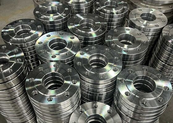 Flanges เหล็กหน้าเรียบที่มีการเชื่อมต่อด้วยการปั่นสําหรับการใช้งานความดันชั้น 150-2500