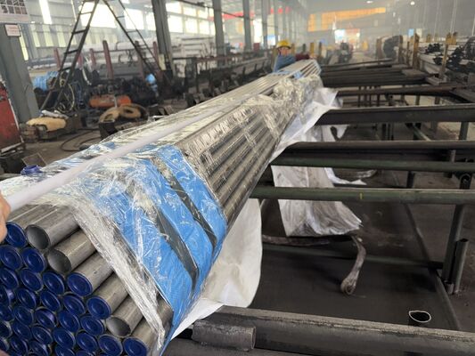 Q235 ท่อเหล็กแลกเปลี่ยนความร้อน ความหนาผนัง 0.7MM ~ 30MM และความยาวที่กําหนดเองสําหรับการถ่ายทอดความร้อนที่ดีที่สุด
