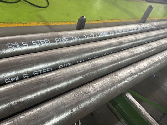 Q235 ท่อเหล็กแลกเปลี่ยนความร้อน ความหนาผนัง 0.7MM ~ 30MM และความยาวที่กําหนดเองสําหรับการถ่ายทอดความร้อนที่ดีที่สุด